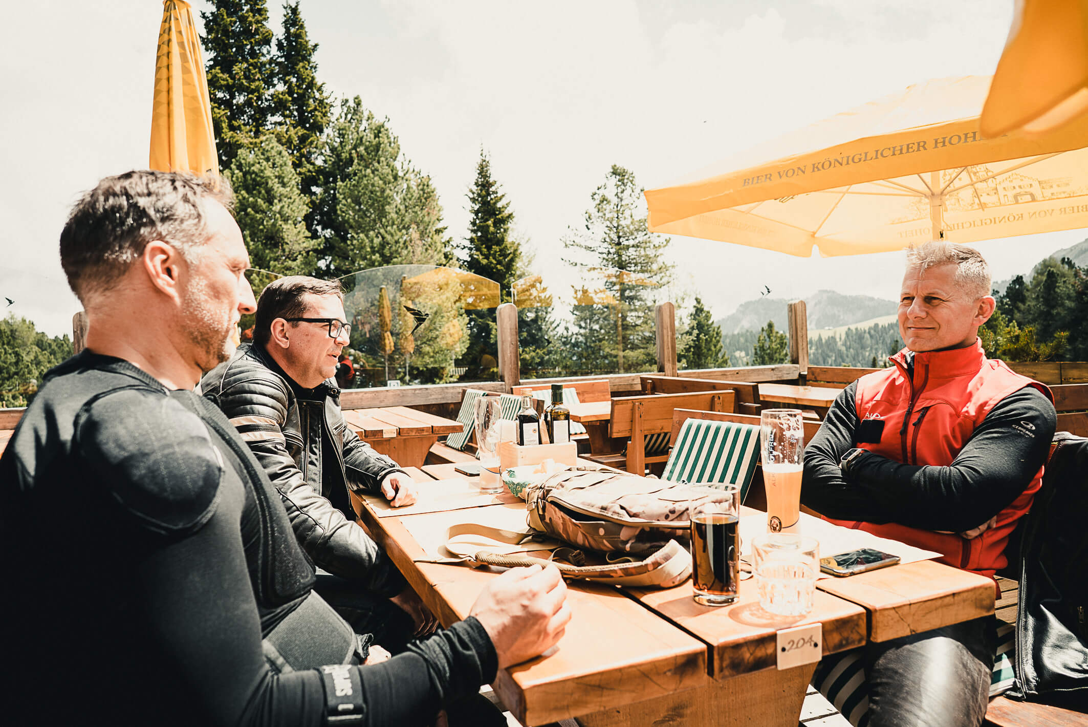 wah-sellaronda14