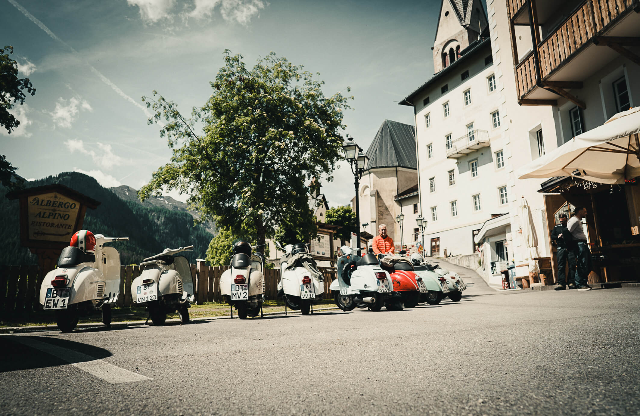 wah-sellaronda34