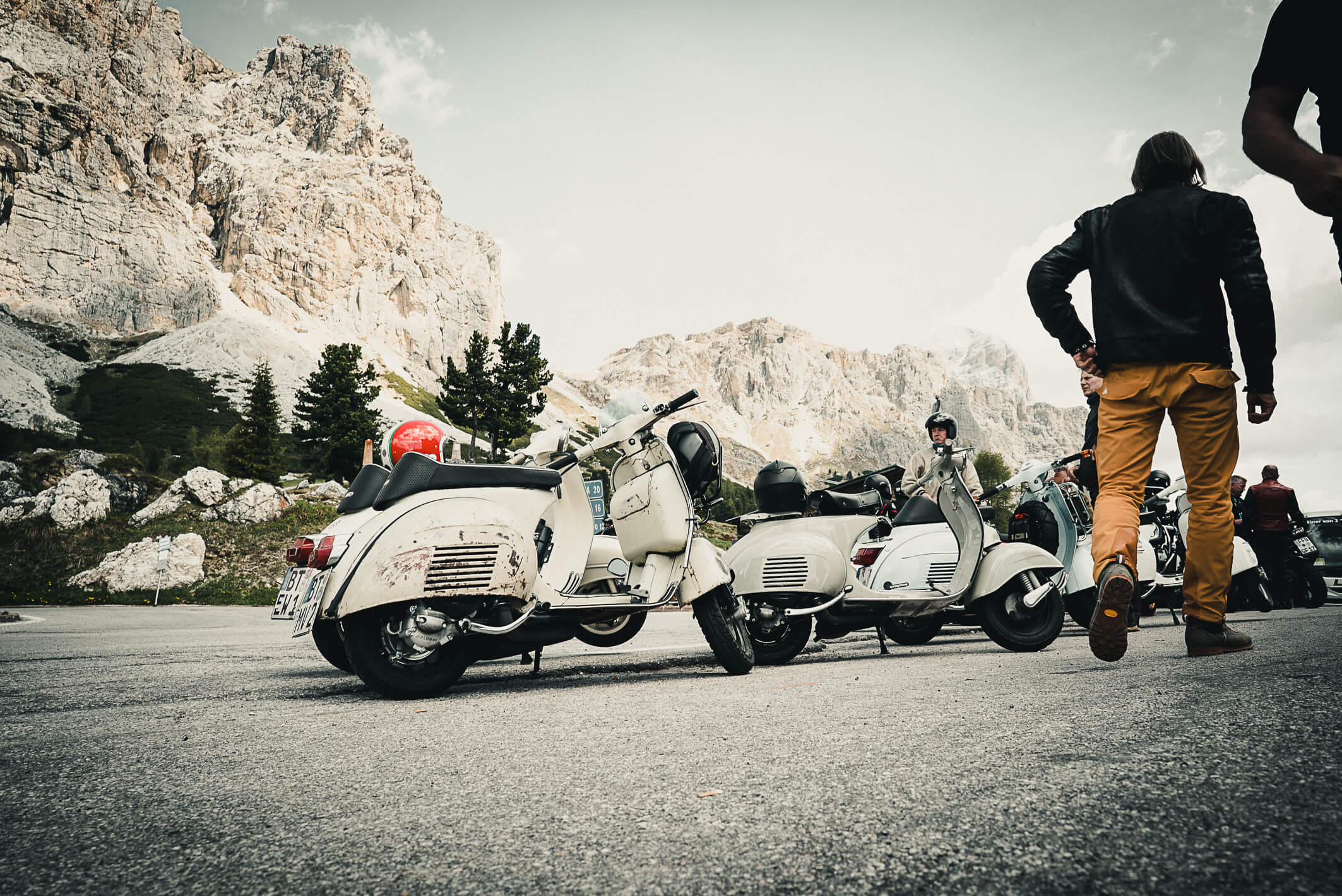 wah-sellaronda37
