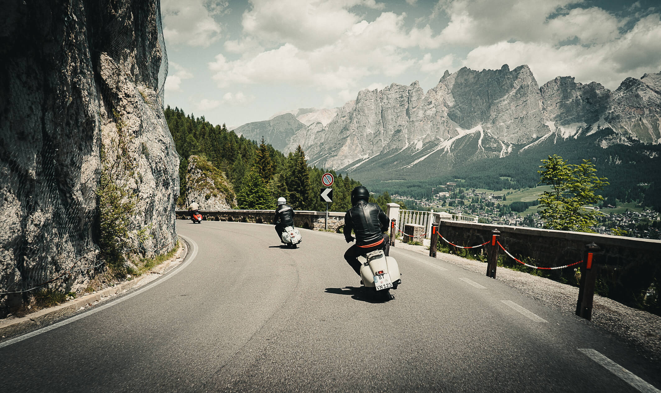 wah-sellaronda43