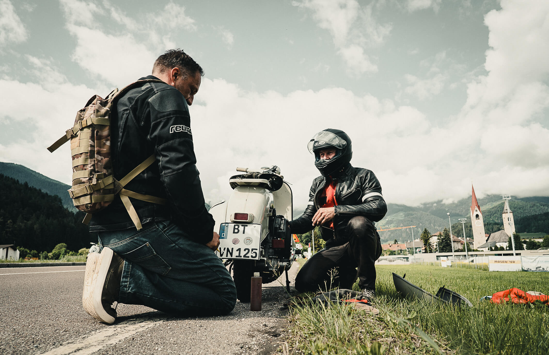wah-sellaronda8